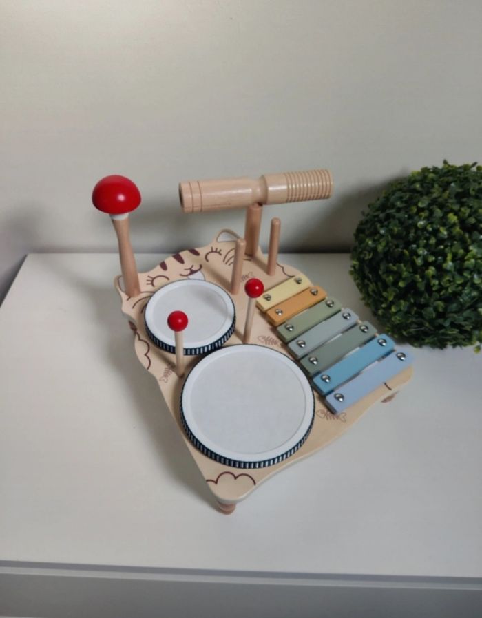Jouet de  musique en bois