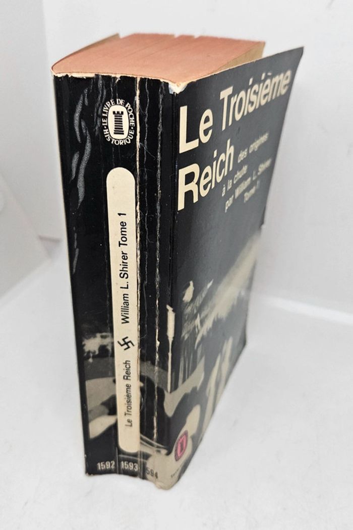 "Le troisième Reich, des origines à la chute", de William L. Shirer - photo numéro 4