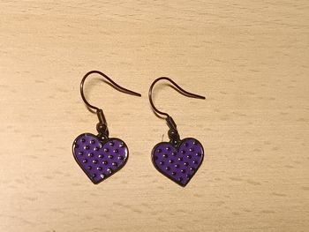 Boucles d'oreilles cœur violet foncé 💜💟🖤