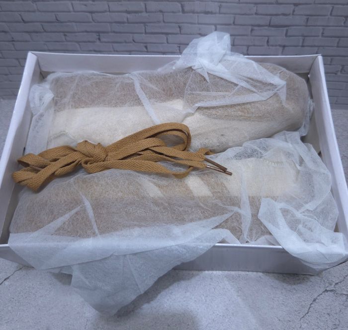 Baskets en toile Camel et Beige - Style Rétro - Neuves - Taille 38 - photo numéro 7