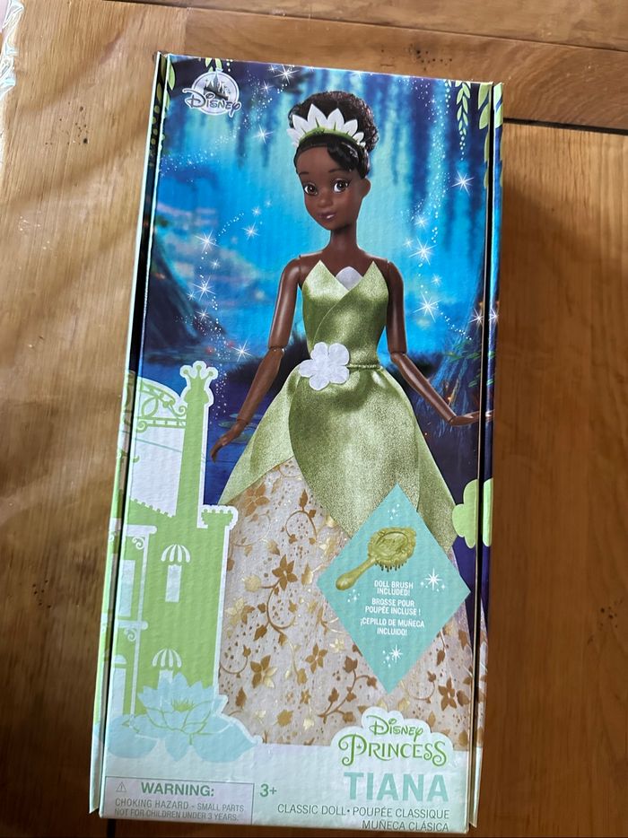 Poupée Disneyland Tiana la princesse et la grenouille Neuf