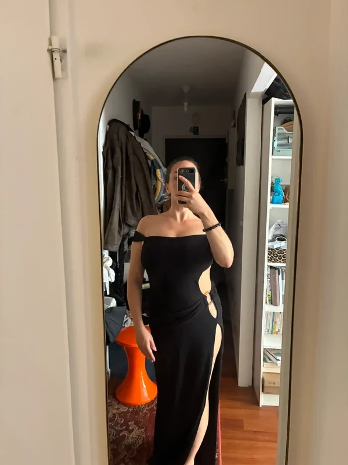 Robe sexy échancrée longue