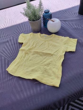 Tee shirt basique jaune
