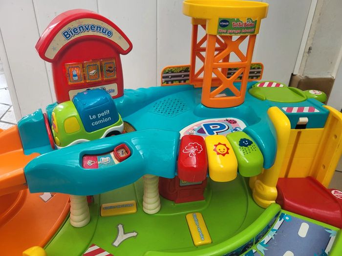 Circuit avec 1 voiture - photo numéro 3