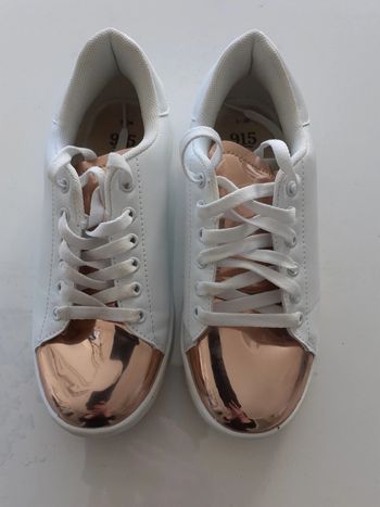 Basket femme Pointure 38 New look blanche doré