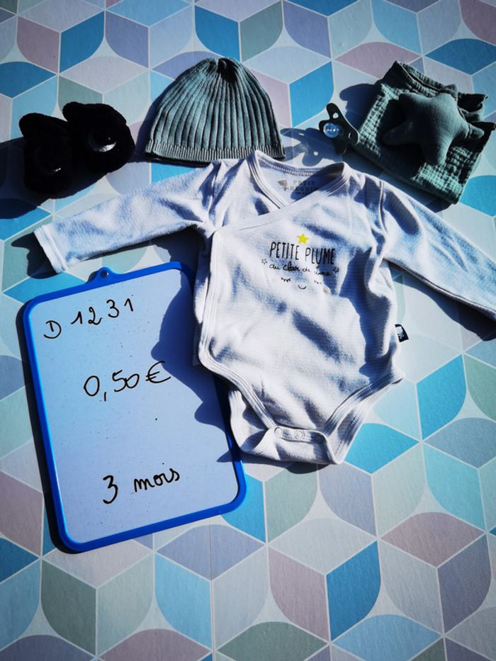 D1231 - body garçon 3 mois