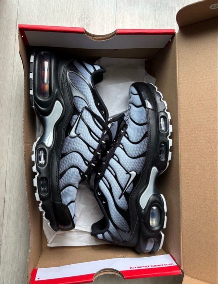 Nike tn noir gris 44 - photo numéro 4