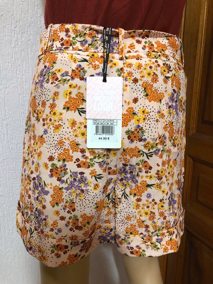 Short à fleurs naf naf - n e u f - photo numéro 3
