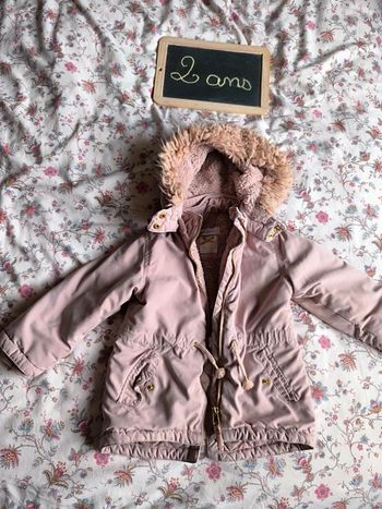 Manteau mi-saison taille 2 ans en très bon état