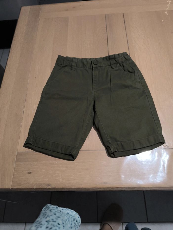 Short vert 10 ans