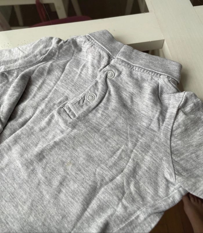 Lot de 5 tee shirt manche longue / sous pull taille 6 mois - photo numéro 5