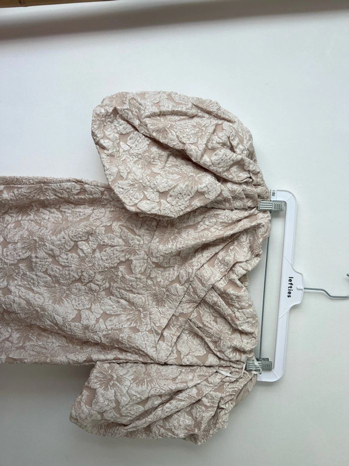 Robe Col Bardot Manches Bouffantes Fendu Dos-Nu En Jacquard - photo numéro 3
