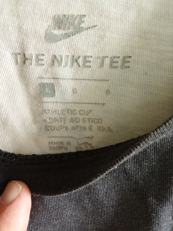 Tee shirt Nike - photo numéro 2