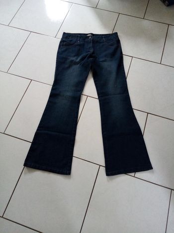 Jean patte d éléphant Taille 42