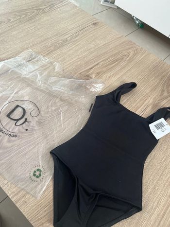 Maillot de danse justaucorps fille dansez-vous taille 4-6 ans neuf sous blister