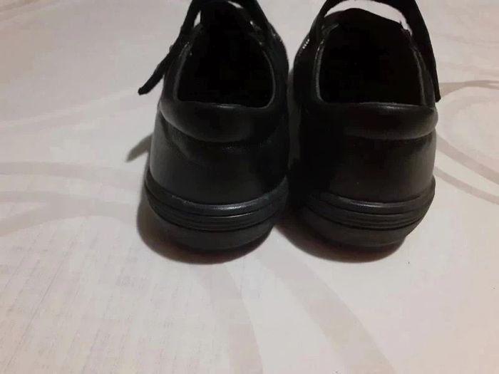 Chaussures fille 👧 bopy taille 32 neuf - photo numéro 13