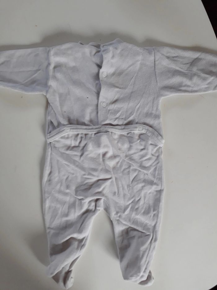 Pyjama 6 mois - photo numéro 3