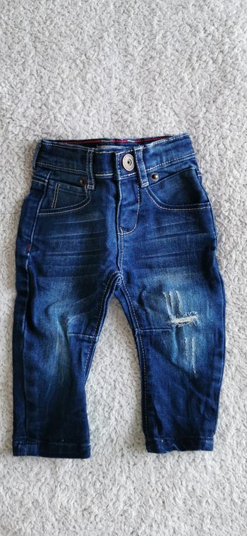 Jean taille 3 mois