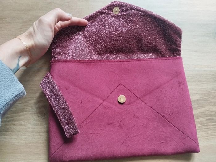 Pochette enveloppe de soirée velours et pailletes - photo numéro 2