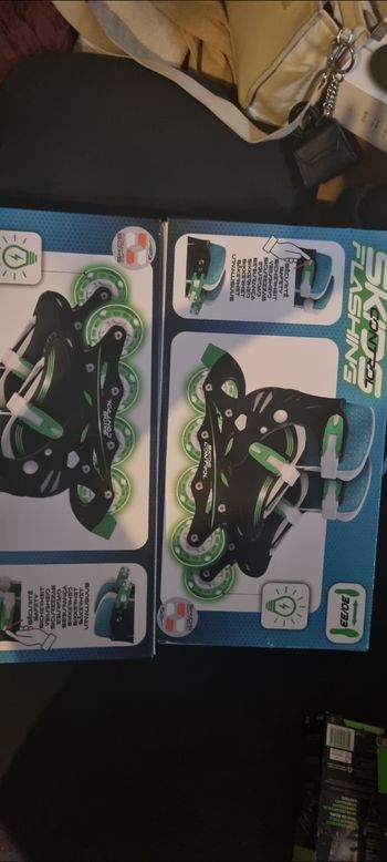 Rollers neufs valeur 30e emballage un peu endommagé 