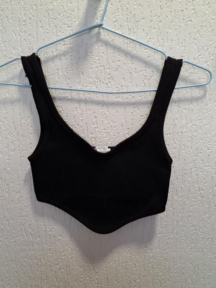 Jolie brassière/top court femme Zara XS noir très bon état