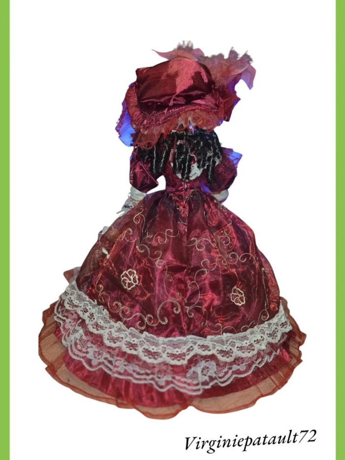 Magnifique poupée de porcelaine collection 56 cm - photo numéro 2