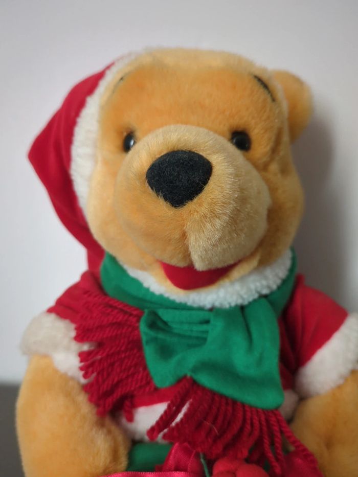 peluche Winnie l'ourson Disney - photo numéro 2