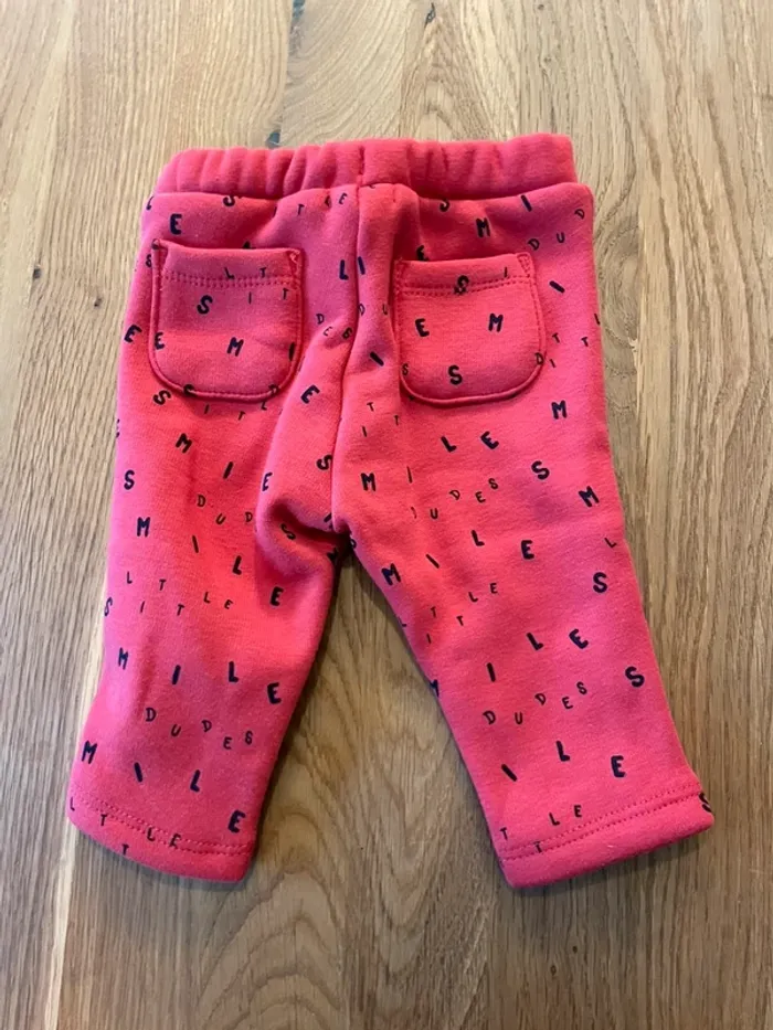 Pantalon 3 mois - photo numéro 3