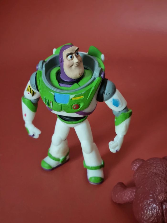 lot de deux PVC toy story buzz l'éclair et lotso bullyland - photo numéro 5