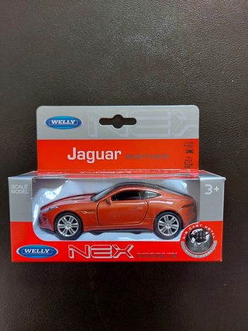 Jaguar  - f type -  orange