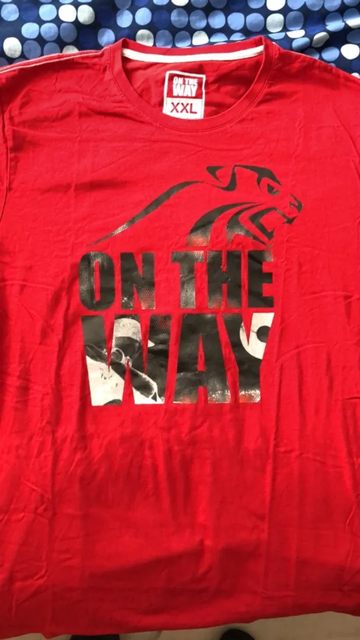T-shirt On the way rouge