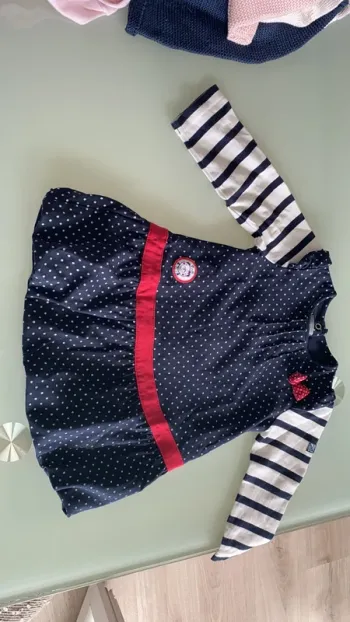 Jolie petite robe imprimé marin