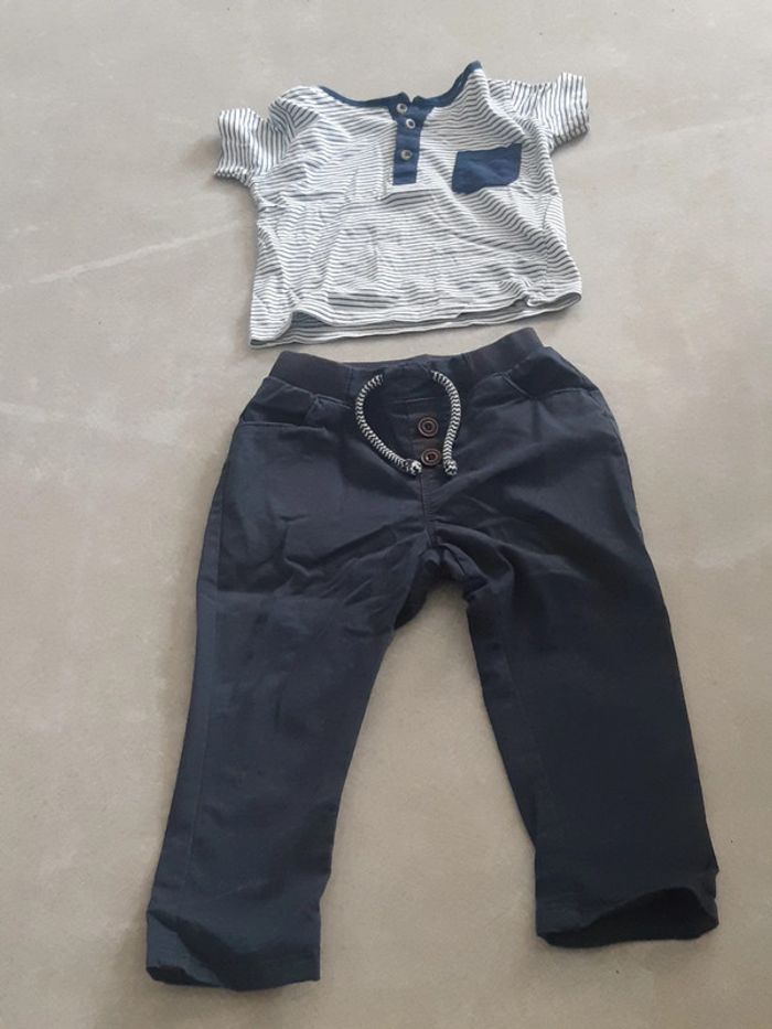 Pantalon chino et tee-shirt rayé t. 24mois