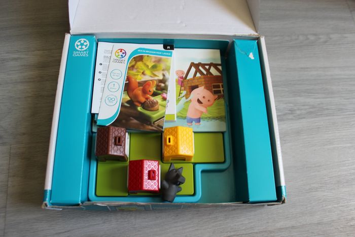 Jeu Les Trois Petits Cochons Deluxe - photo numéro 2