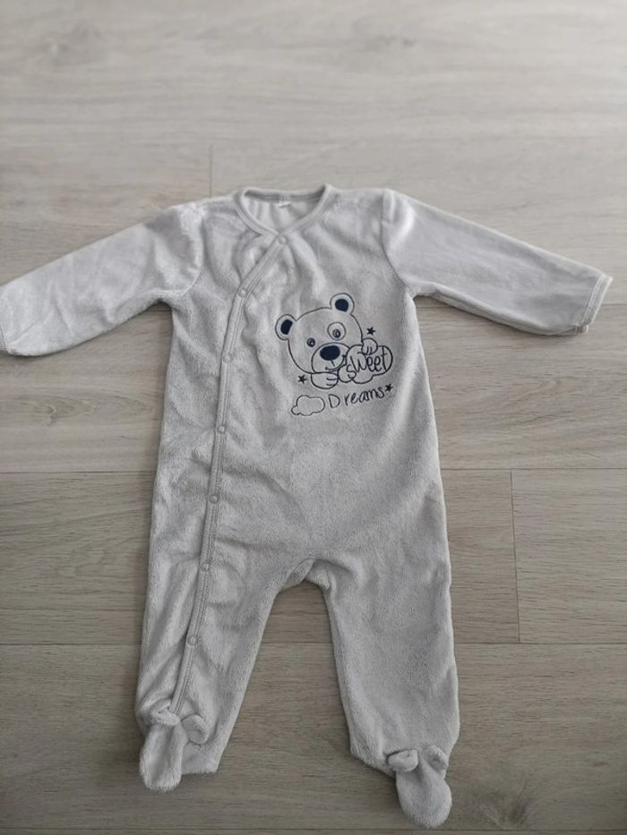 Pyjama bébé