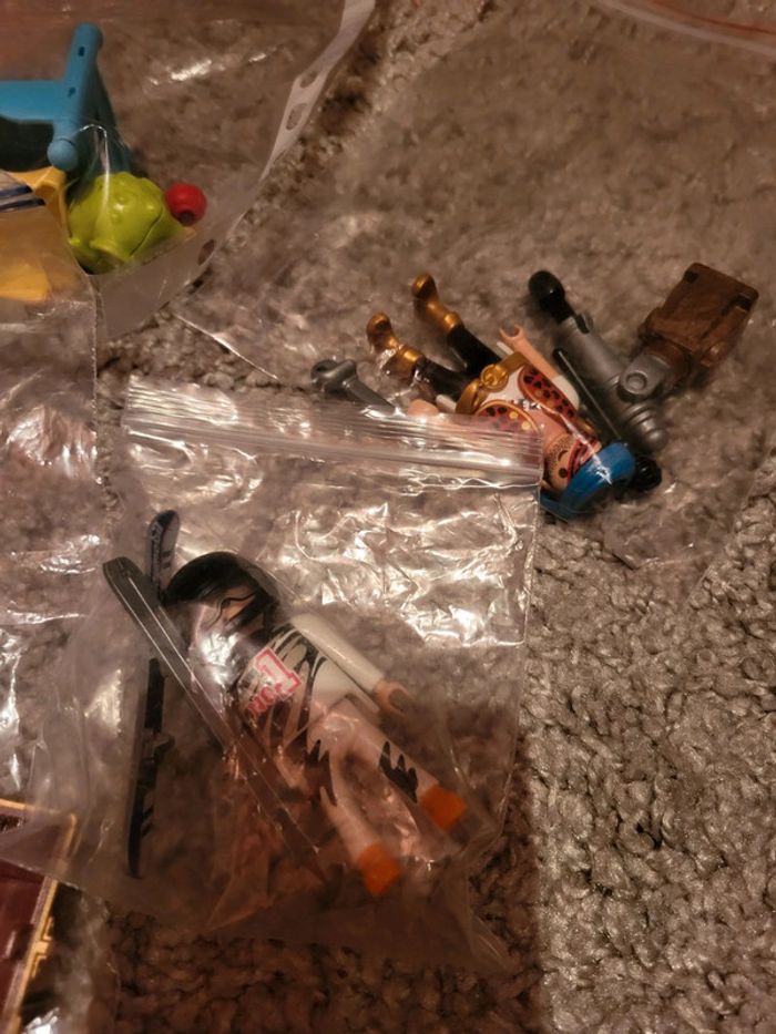 Lot personnages playmobil - photo numéro 4
