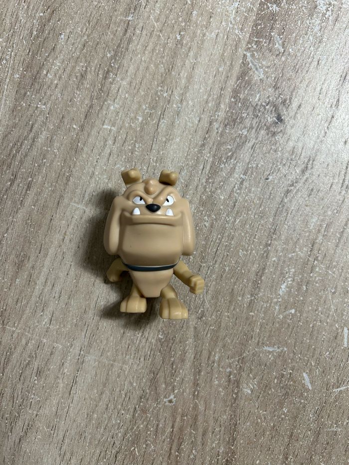 Figurine