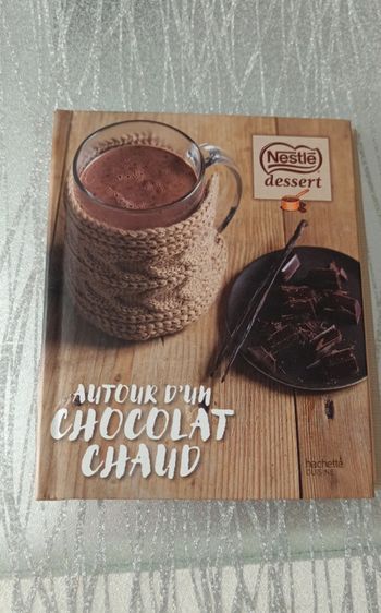 Livre Pâtisserie-Autour d'un chocolat chaud🍫