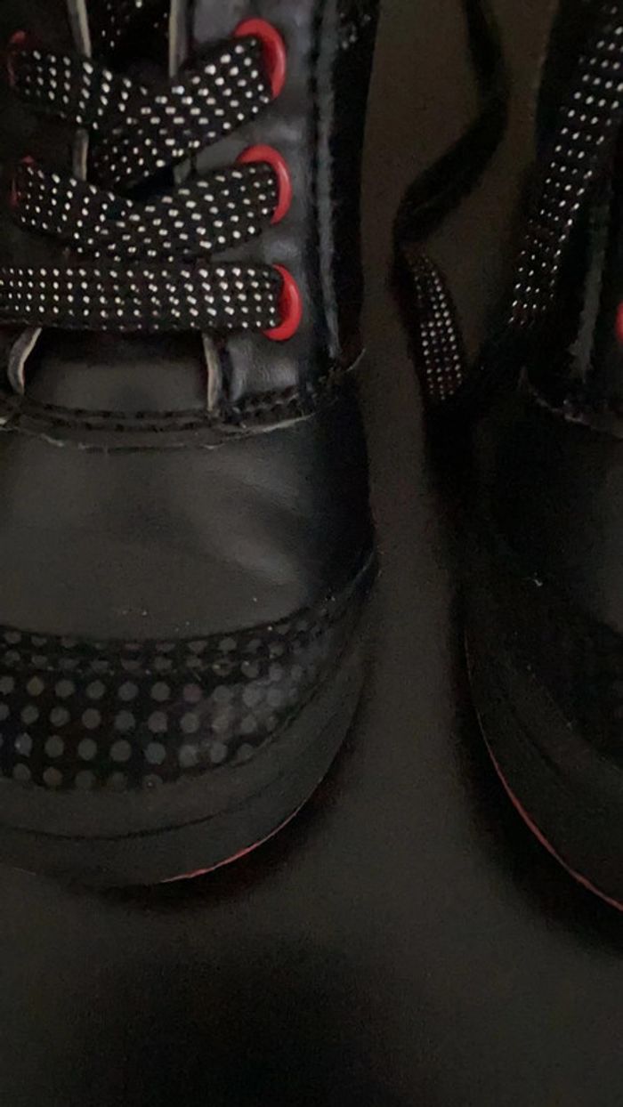 Chaussures de marche taille23 - photo numéro 4