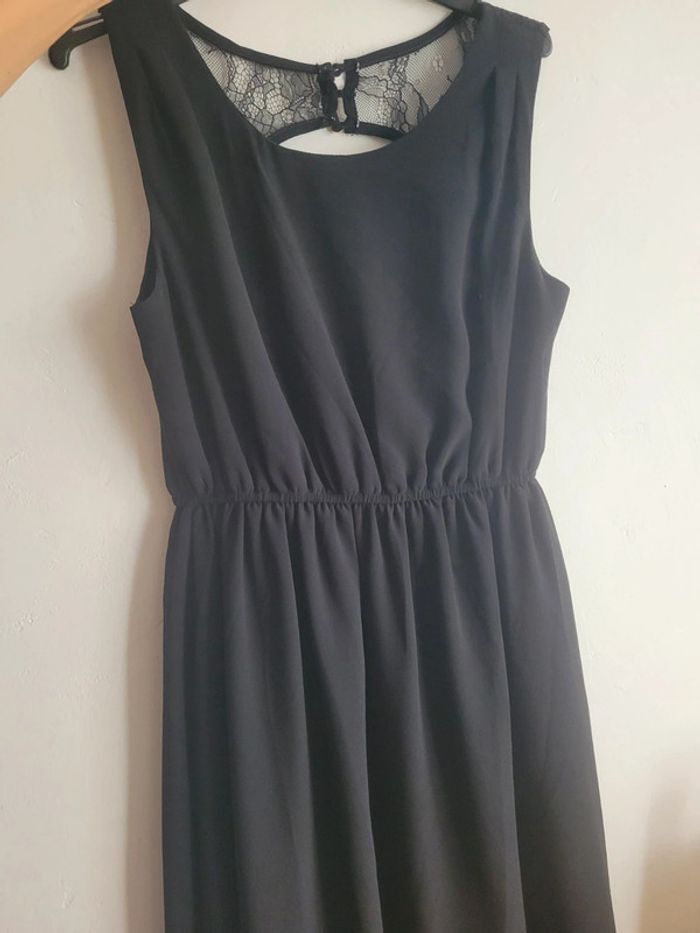 Robe noir fluide - photo numéro 2