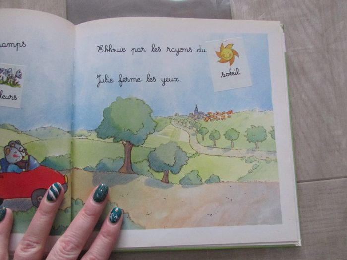 Livre julie, la petite souris déménage - photo numéro 8