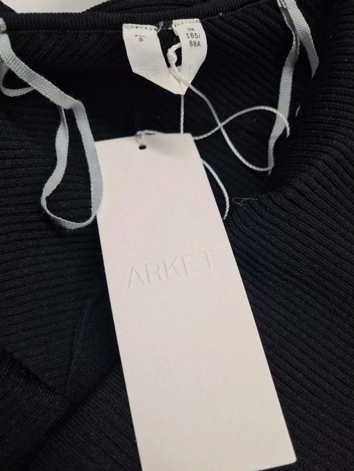 Haut avec écharpe intégrée arket - photo numéro 4