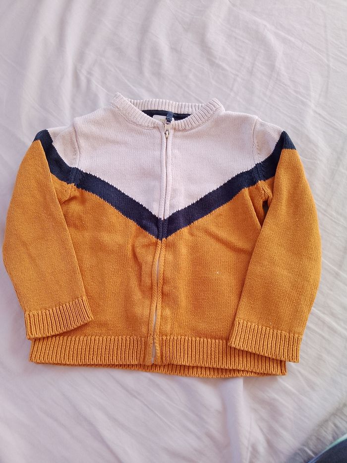 Lot Pull et gilet - photo numéro 6