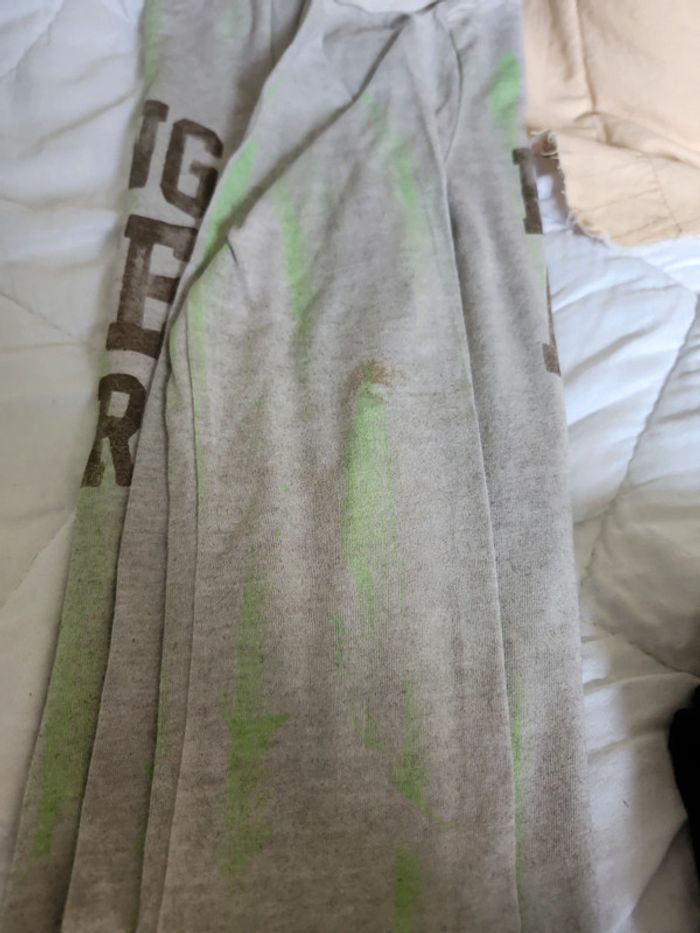 Tee-shirt Benetton - photo numéro 3