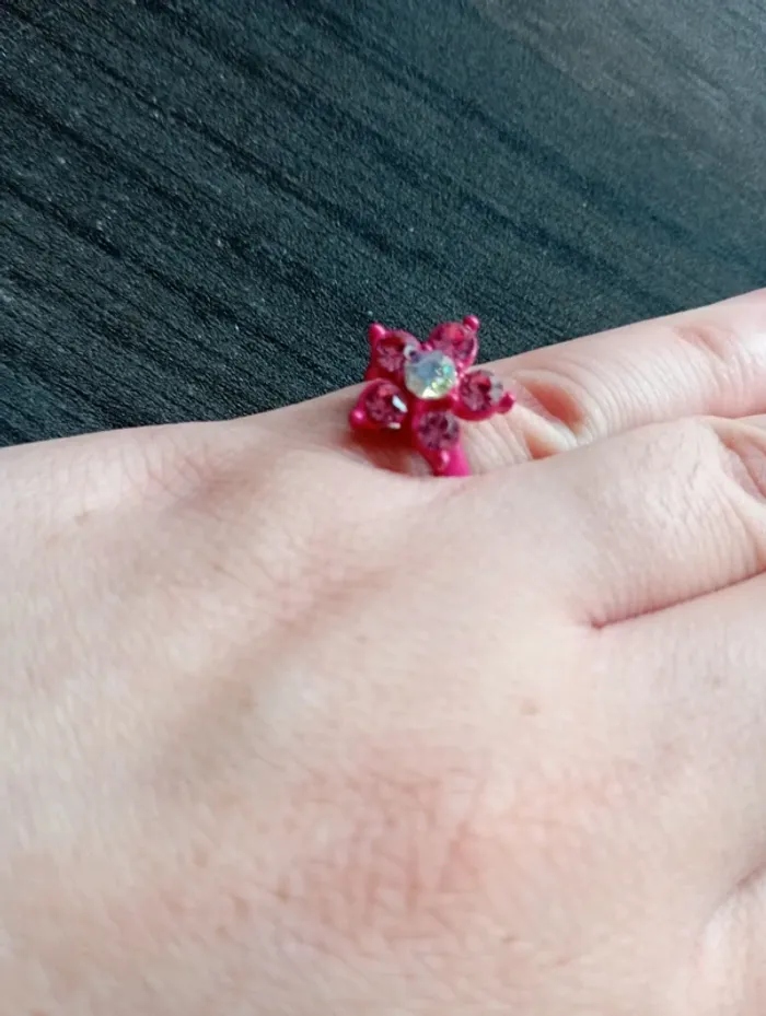 Bague enfant fantaisie. - photo numéro 2