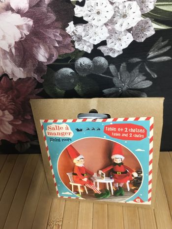 Table pour lutin farceur