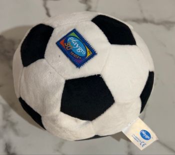 Ballon de foot hochet