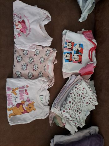 Lot vetement fille naissance à 6mois