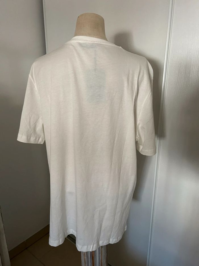 T shirt Valentino neuf taille xxl - photo numéro 2