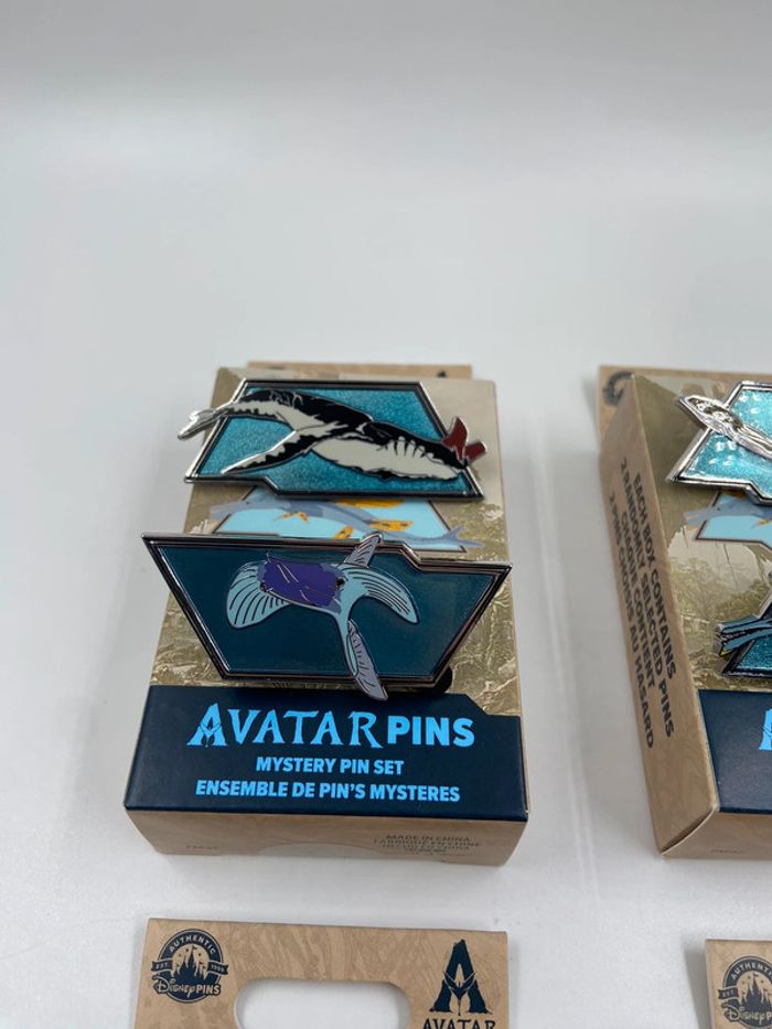 Set complet 8 Pin's Disney Parks Avatar Pandora Way of Water - Édition Mystère - photo numéro 5